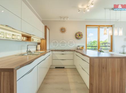 Prodej bytu, 4+kk, 95 m²