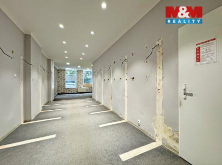 Pronájem obchodní prostor, 70 m²