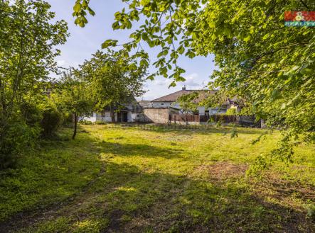 Prodej - pozemek pro bydlení, 819 m²