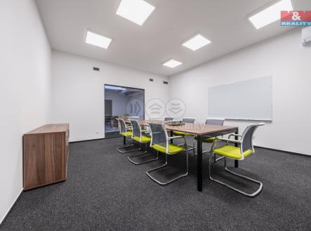 Pronájem kanceláře, 44 m²