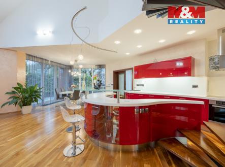 Prodej domu/vily, 350 m²