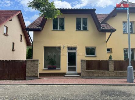 Pronájem - kanceláře, 35 m²