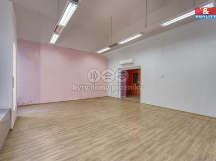 Pronájem - obchodní prostor, 70 m²