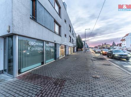 Pronájem - obchodní prostor, 168 m²
