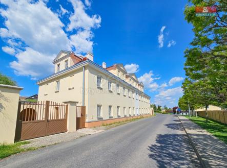 Pronájem bytu, 2+kk, 40 m²