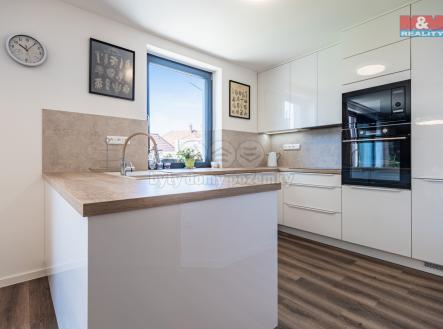 Prodej domu/vily, 210 m²