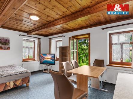 Prodej hotel, 374 m²