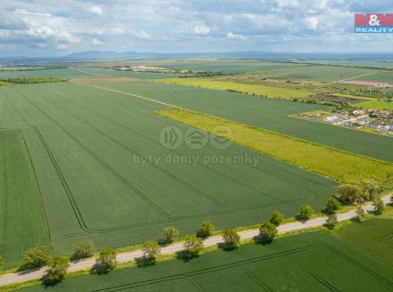 Prodej - pozemek, zemědělská půda, 6 332 m²