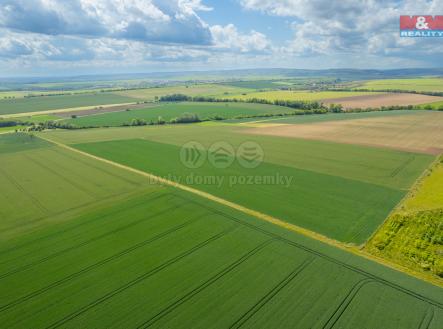 Prodej - pozemek, zemědělská půda, 37 901 m²