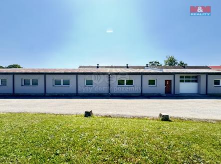 Pronájem - skladovací prostor, 427 m²