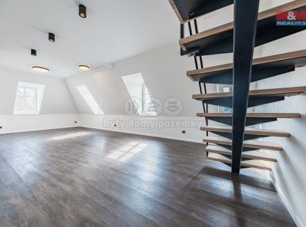 Prodej bytu, 3+kk, 102 m²