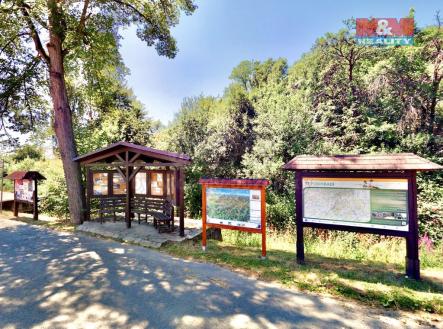 Prodej pozemku pro bydlení, 3 377 m²