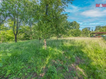 Prodej pozemku, zahrada, 2 102 m²