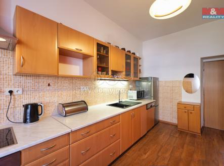 Prodej bytu, 1+1, 69 m²