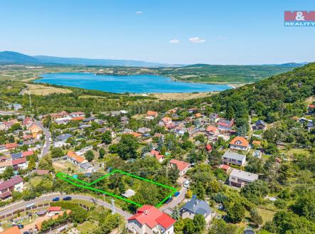 Prodej pozemku pro bydlení, 1 699 m²