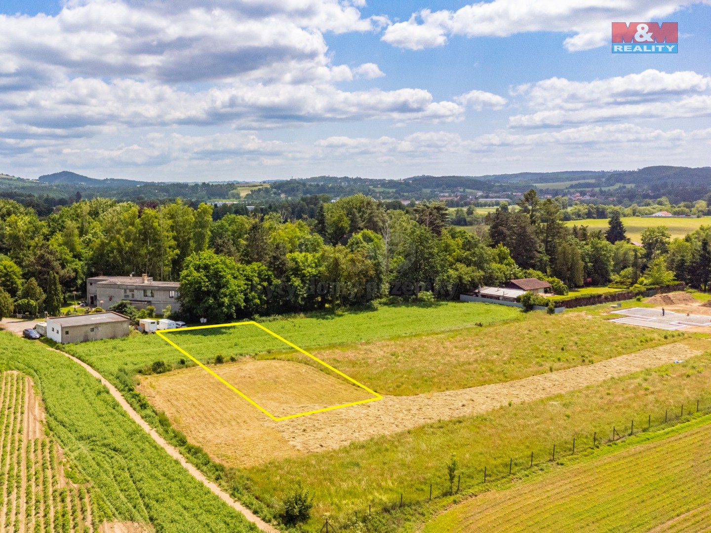 POZEMEK PYSELY-2-zákres.jpg