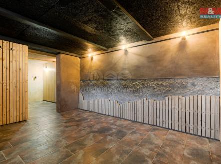 Prodej - obchodní prostor, 250 m²