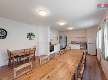 Prodej - hotel, 293 m²