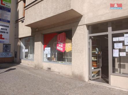 Pronájem - obchodní prostor, 83 m²