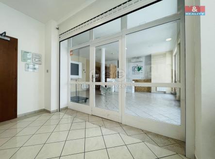 Pronájem - obchodní prostor, 50 m²