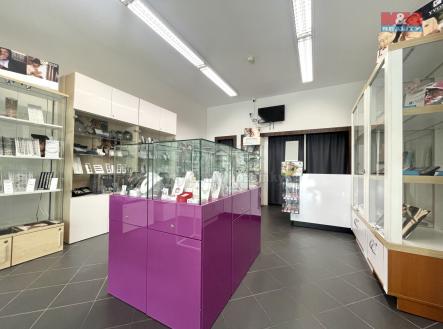 Pronájem - obchodní prostor, 34 m²