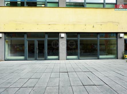 Pronájem - obchodní prostor, 202 m²