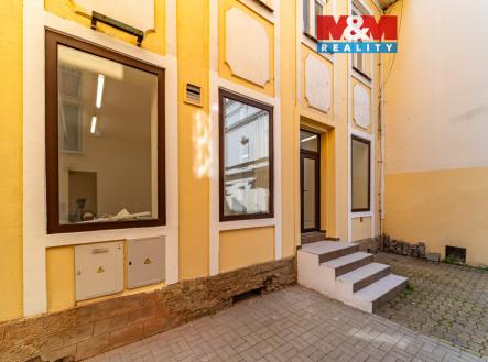 Pronájem obchodní prostor, 76 m²