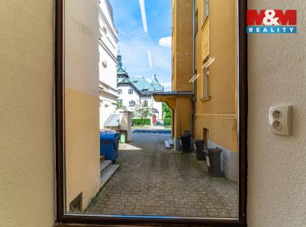 Pronájem obchodní prostor, 76 m²