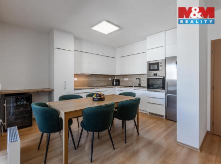 Prodej bytu, 3+1, 100 m²