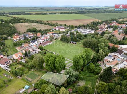 Pronájem - pozemek, zemědělská půda, 466 m²