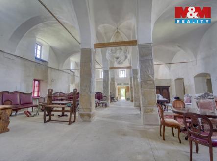 Prodej hotel, 1 614 m²