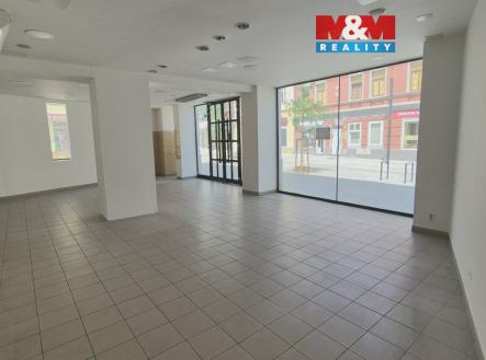 Pronájem obchodní prostor, 121 m²