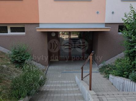 Pronájem bytu, 2+kk, 35 m²