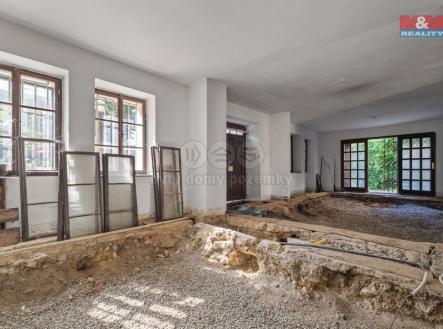 Prodej hotel, 276 m²