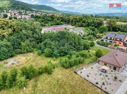 Prodej pozemku pro bydlení, 1 902 m²