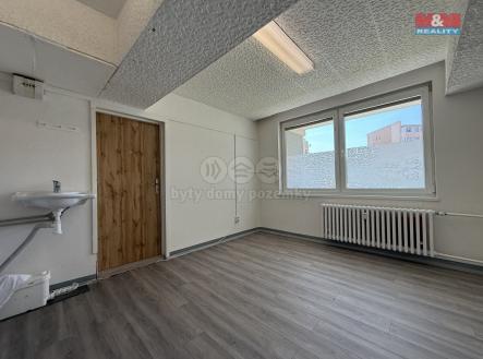 Pronájem - kanceláře, 16 m²