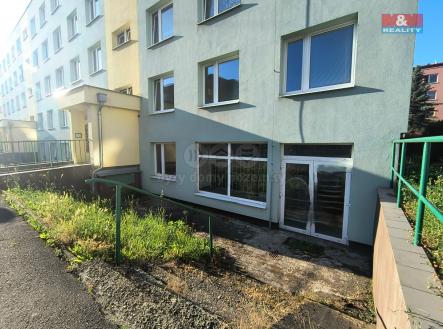 Prodej obchodní prostor, 84 m²