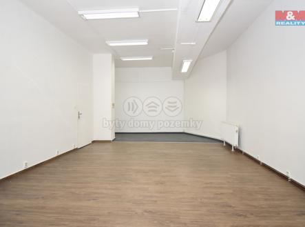 Pronájem - obchodní prostor, 88 m²