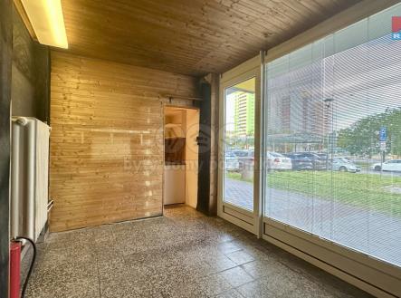 Pronájem - obchodní prostor, 14 m²