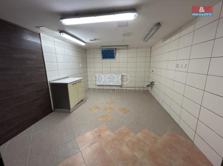 Pronájem - obchodní prostor, 31 m²