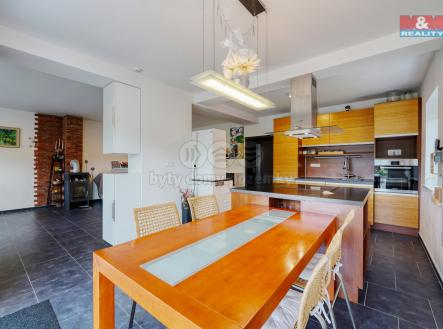 Prodej - dům/vila, 160 m²