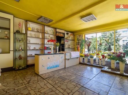 Prodej - obchodní prostor, 1 274 m²