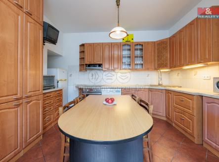 Prodej - hotel, 310 m²