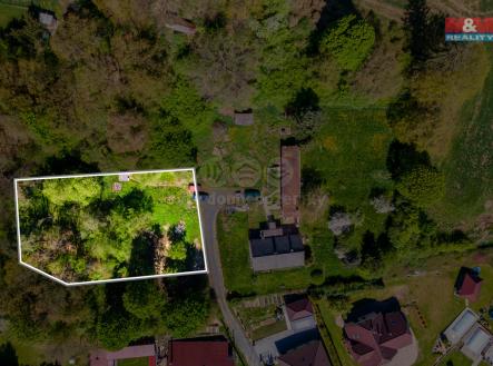 Prodej pozemku pro bydlení, 1 261 m²