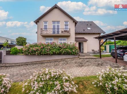 Prodej - dům/vila, 249 m²