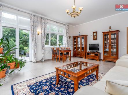 Prodej - dům/vila, 249 m²