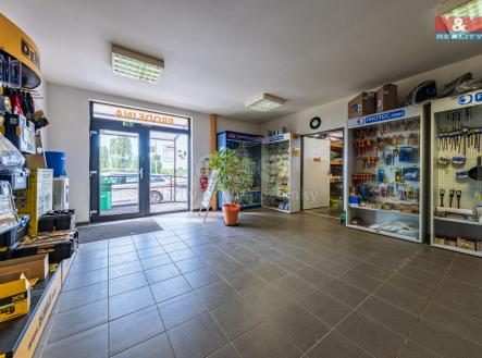 Prodej obchodní prostor, 635 m²