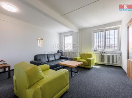 Prodej - kanceláře, 210 m²