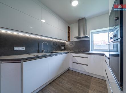 Prodej domu/vily, 600 m²