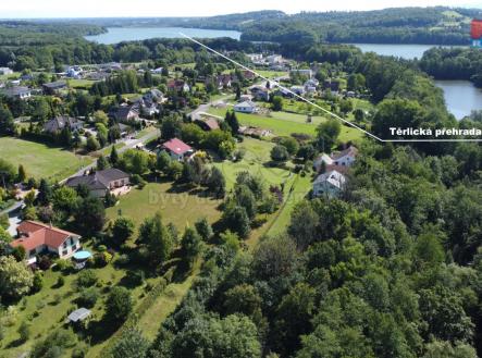 Prodej pozemku pro bydlení, 2 050 m²